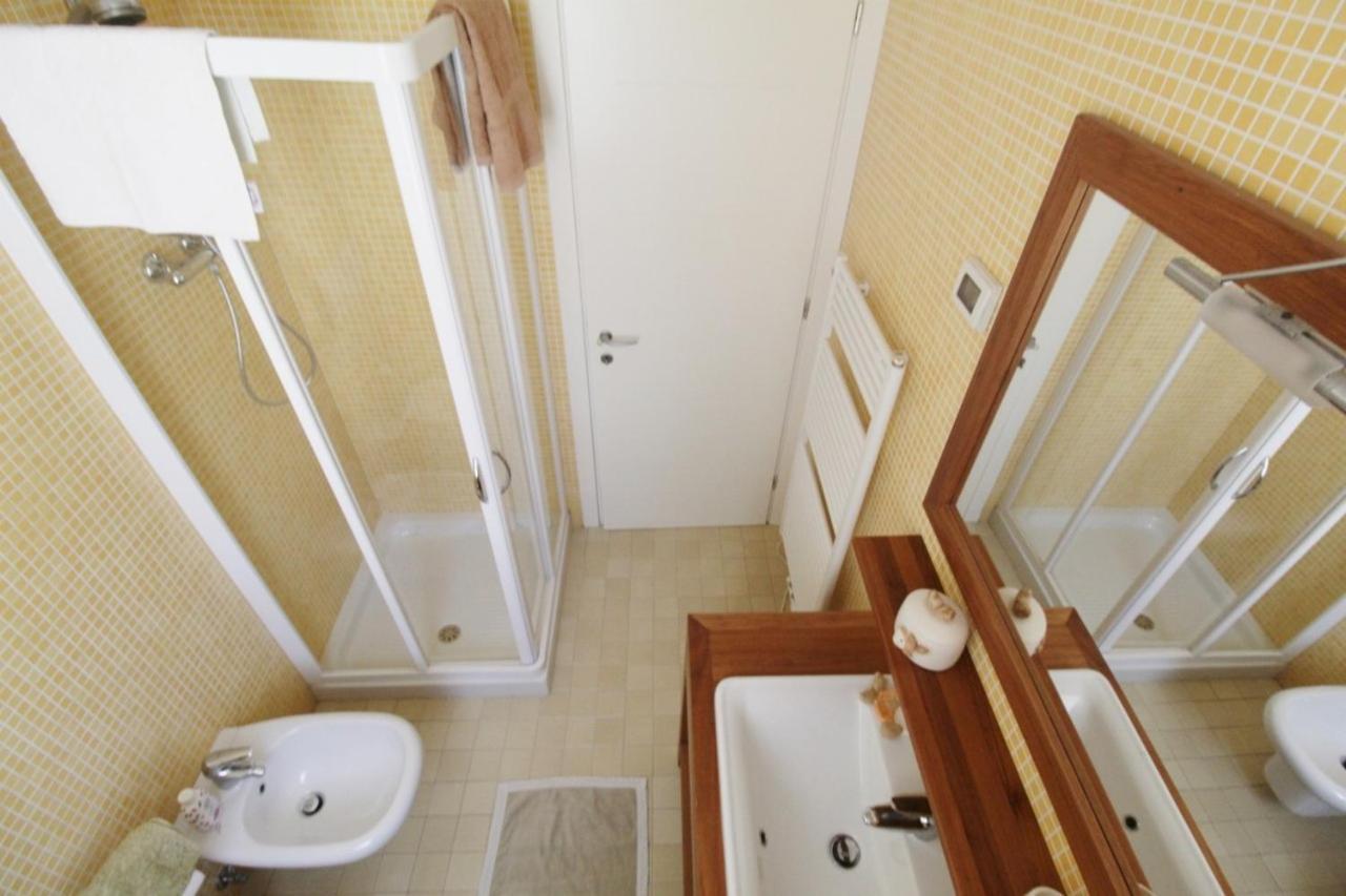 Istrian Villa With Unique Sea View Ловречица Экстерьер фото