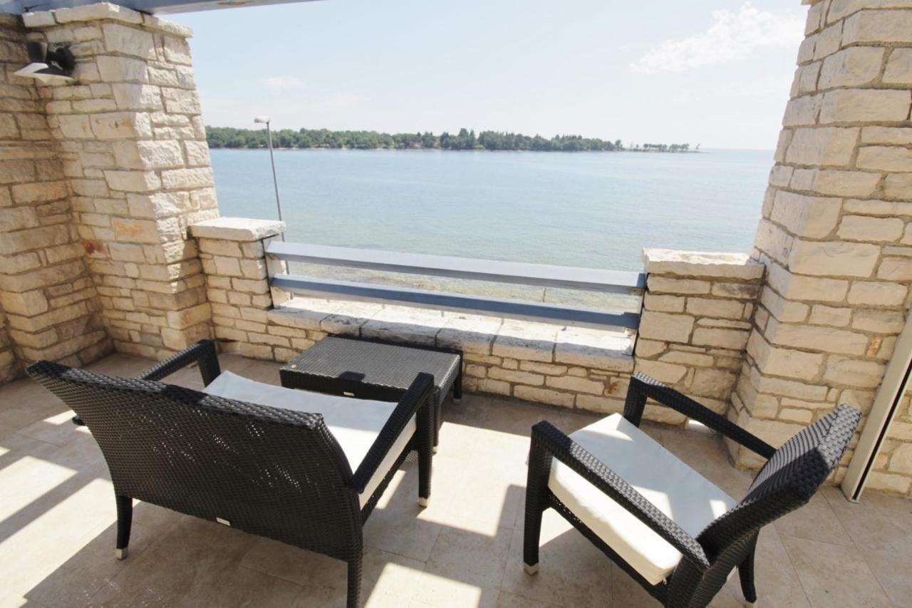 Istrian Villa With Unique Sea View Ловречица Экстерьер фото
