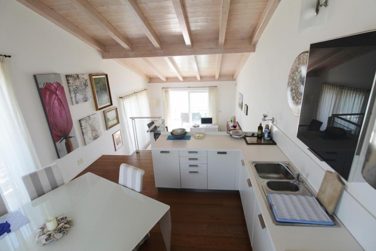 Istrian Villa With Unique Sea View Ловречица Экстерьер фото